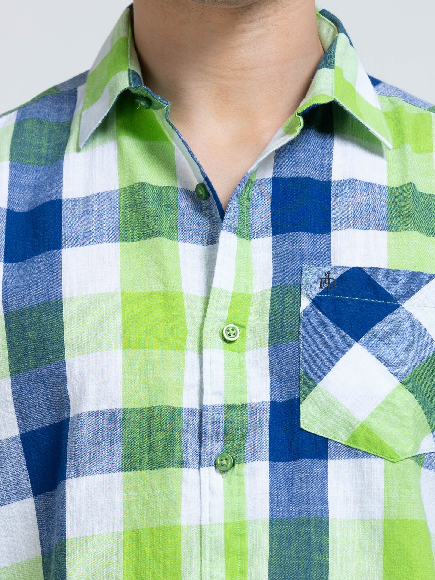 Men Capri Green Check Shirt