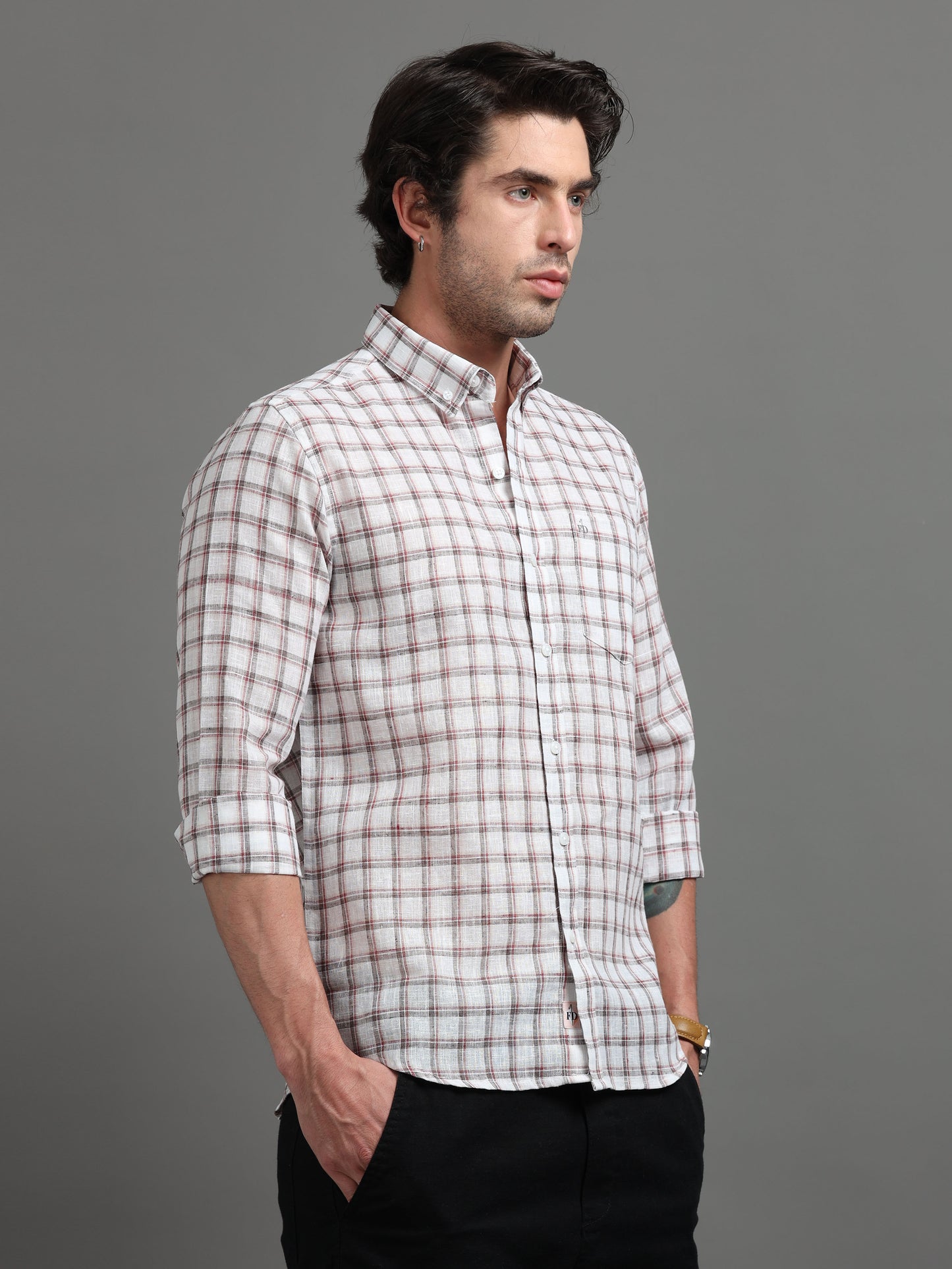 Maroon Crest Check