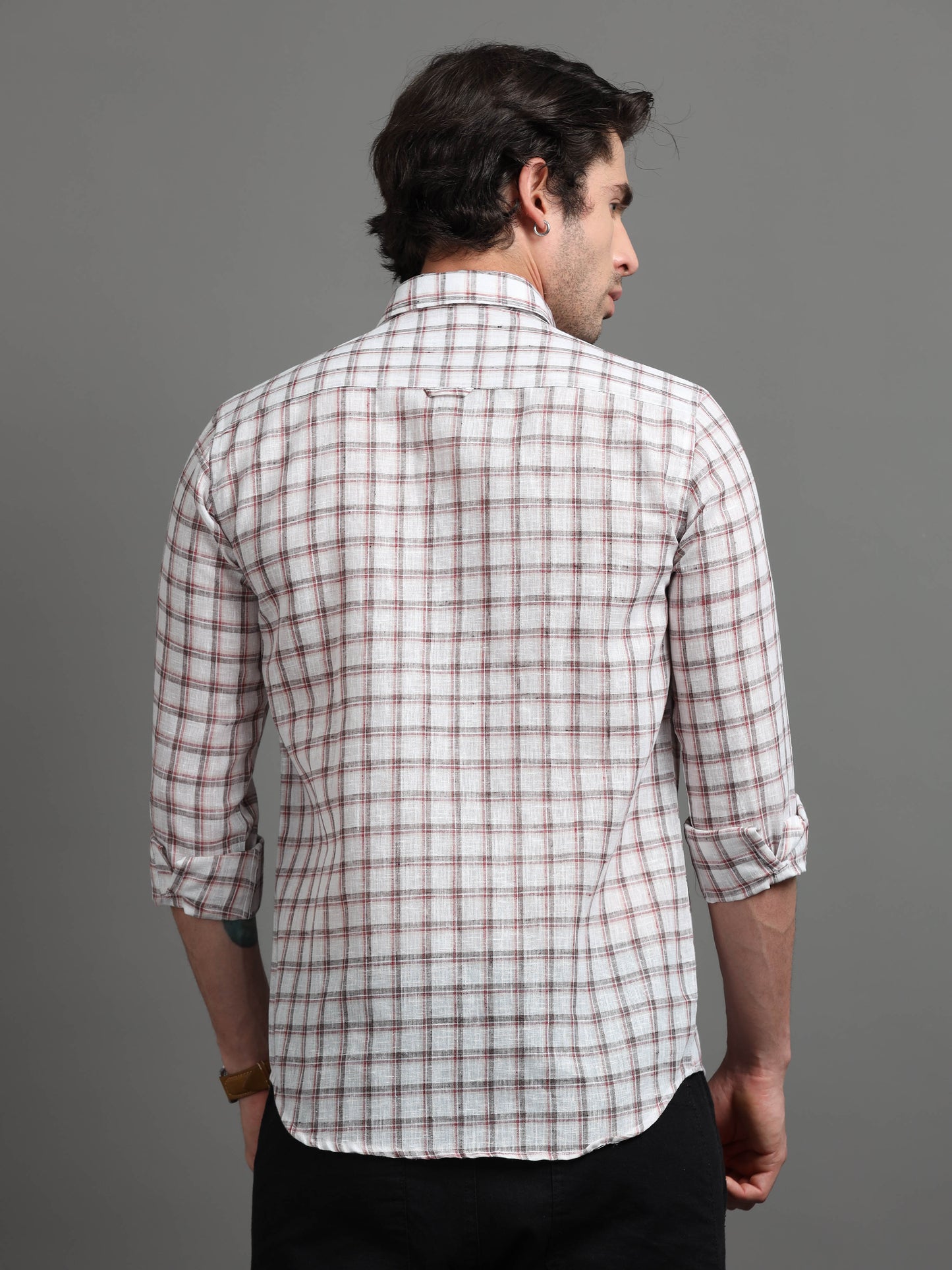 Maroon Crest Check