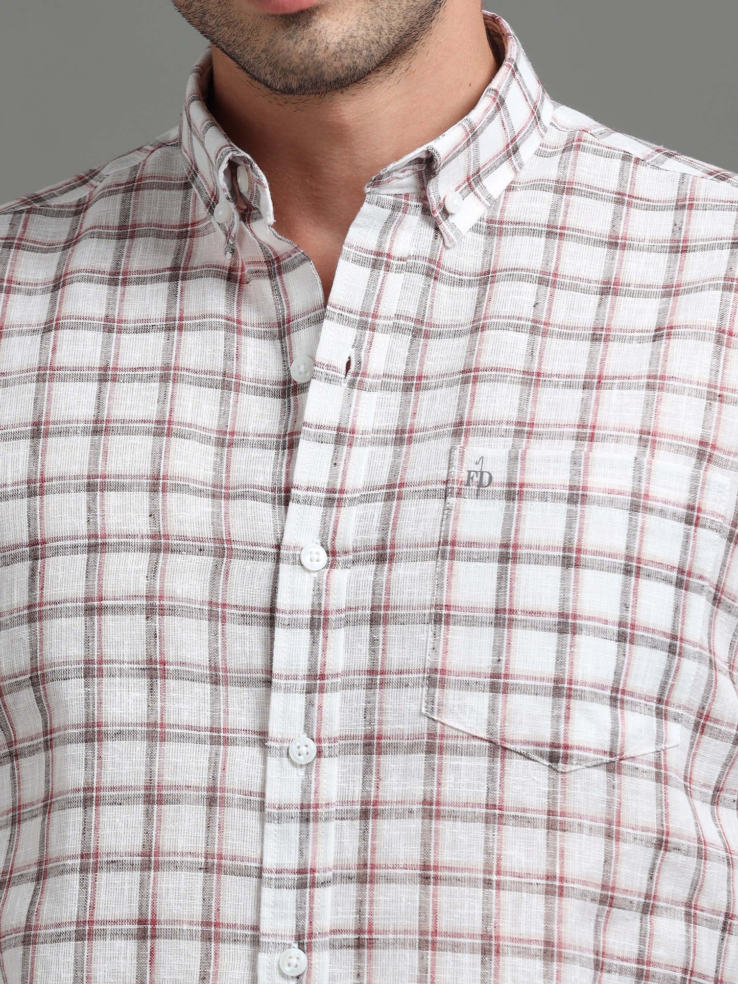Maroon Crest Check
