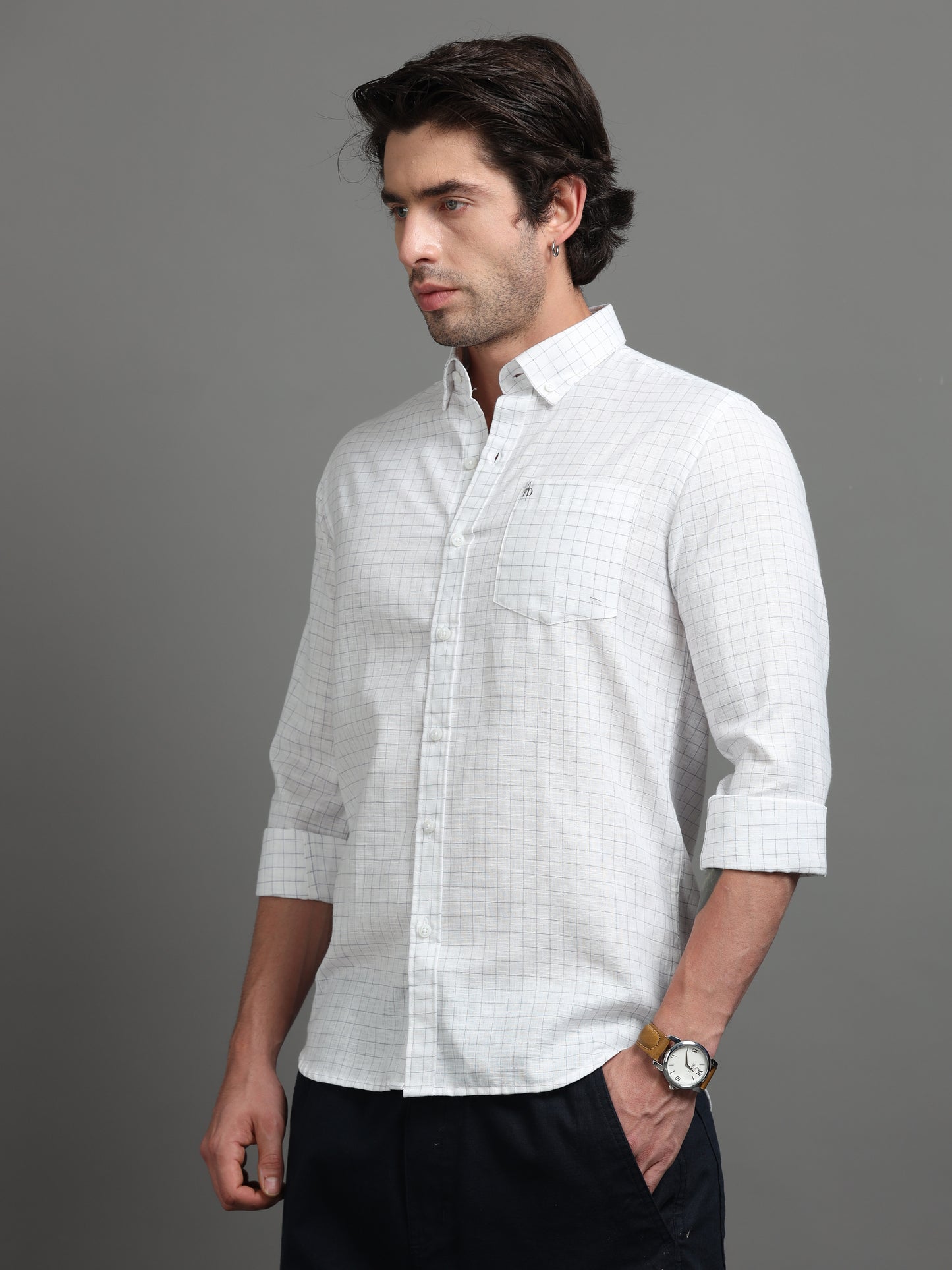 LINEAGE – White Blue Grid
